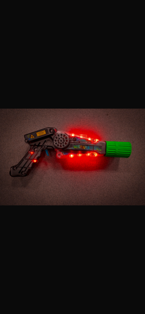 Arma láser de última generación con iluminación LED roja